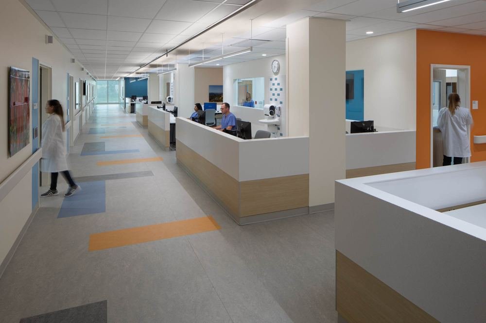 Kaiser Permanente San Marcos Medical Center — the hospital from the approach