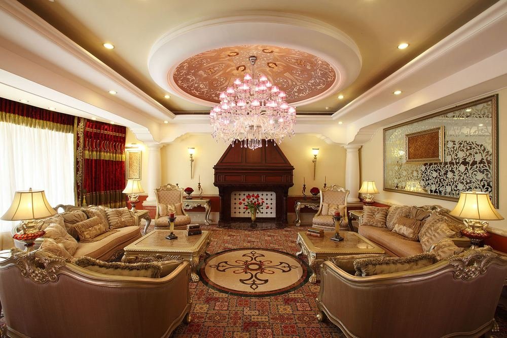 Presidential suite living room