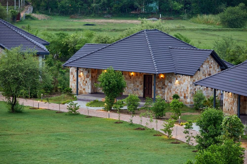 Cottage set low into the landscape